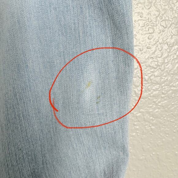 Women's Size 12 Light Wash Brady Style Bermuda Length Light Wash Shorts Pants - Picture 3 of 10